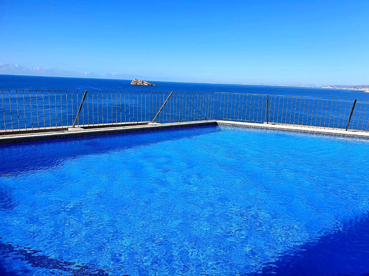 Newly Renovated Two Bedrooms Apartment In Villa Marina Benidorm Exterior photo